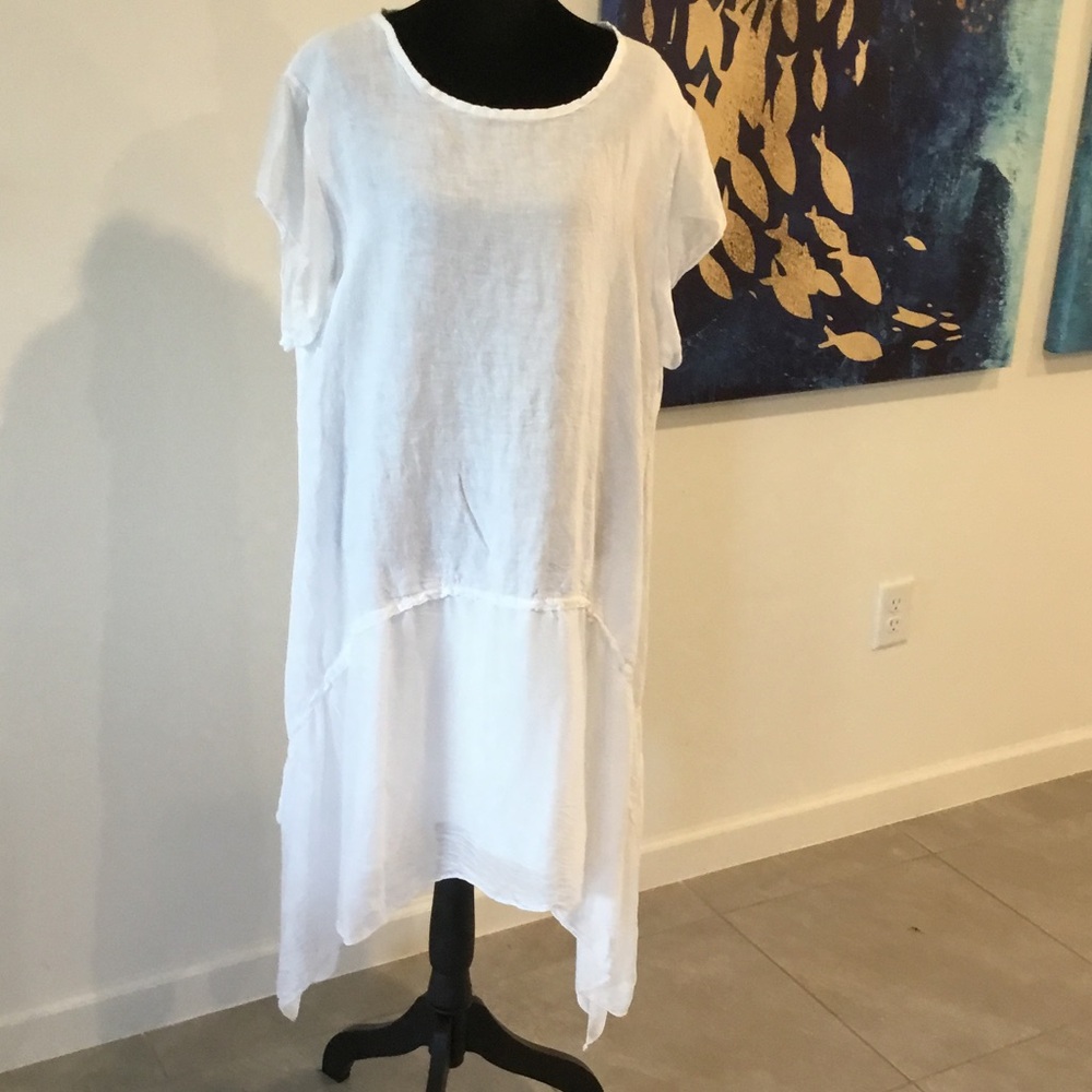 Elegant White Midi Dress